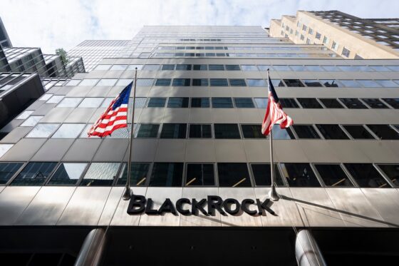 BlackRock revela detalles sobre su propuesta de ETF de bitcoin, tras reunión con la SEC