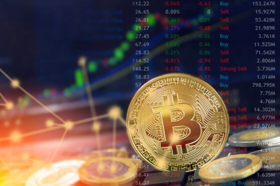 Bitcoin rumbo a 50.000 dólares en el primer día de trading de los ETF